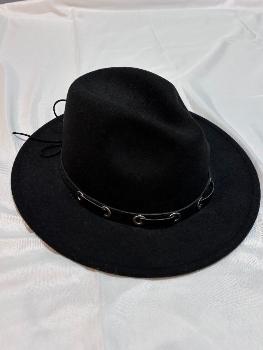 PrettyLittleThing Black Western Flat Brim Cowgirl Rancher Hat One Size